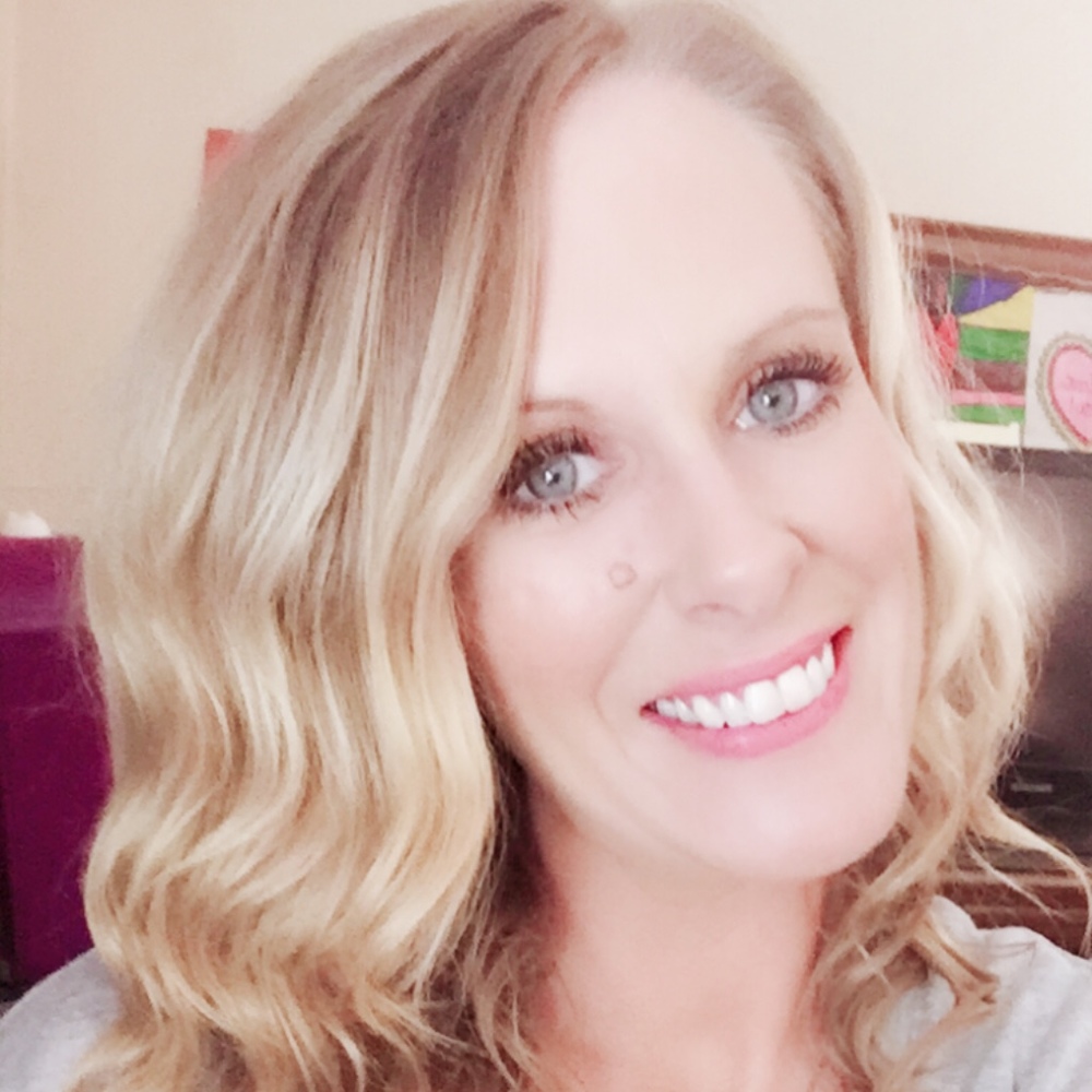 Meet your Posher, Kelli